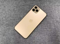 苹果手机虽好但这两款最好别买，一款极低性价