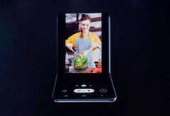 摩托罗拉Rzar头号对手 三星第二代折叠手机目前我