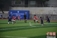 湖南举行足球超级联赛充实青训后备人才