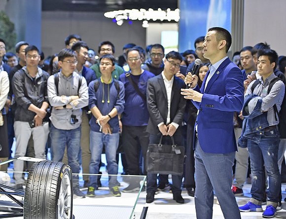 【深度】蔚来,笑着活下去