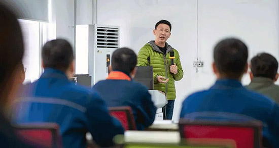 内蒙古电力公司首批“百优技能人才”在中国西电集团开始深造之旅