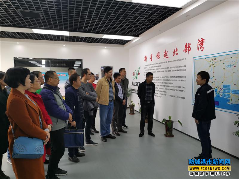 园区搭台 校企唱戏 共谋人才与就业工作