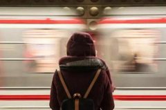 这届抢票软件为什么不行？