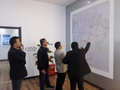 钟章队：跟着中国高铁乘风破浪