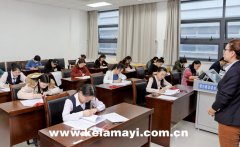 开展技能比武 培养技能人才