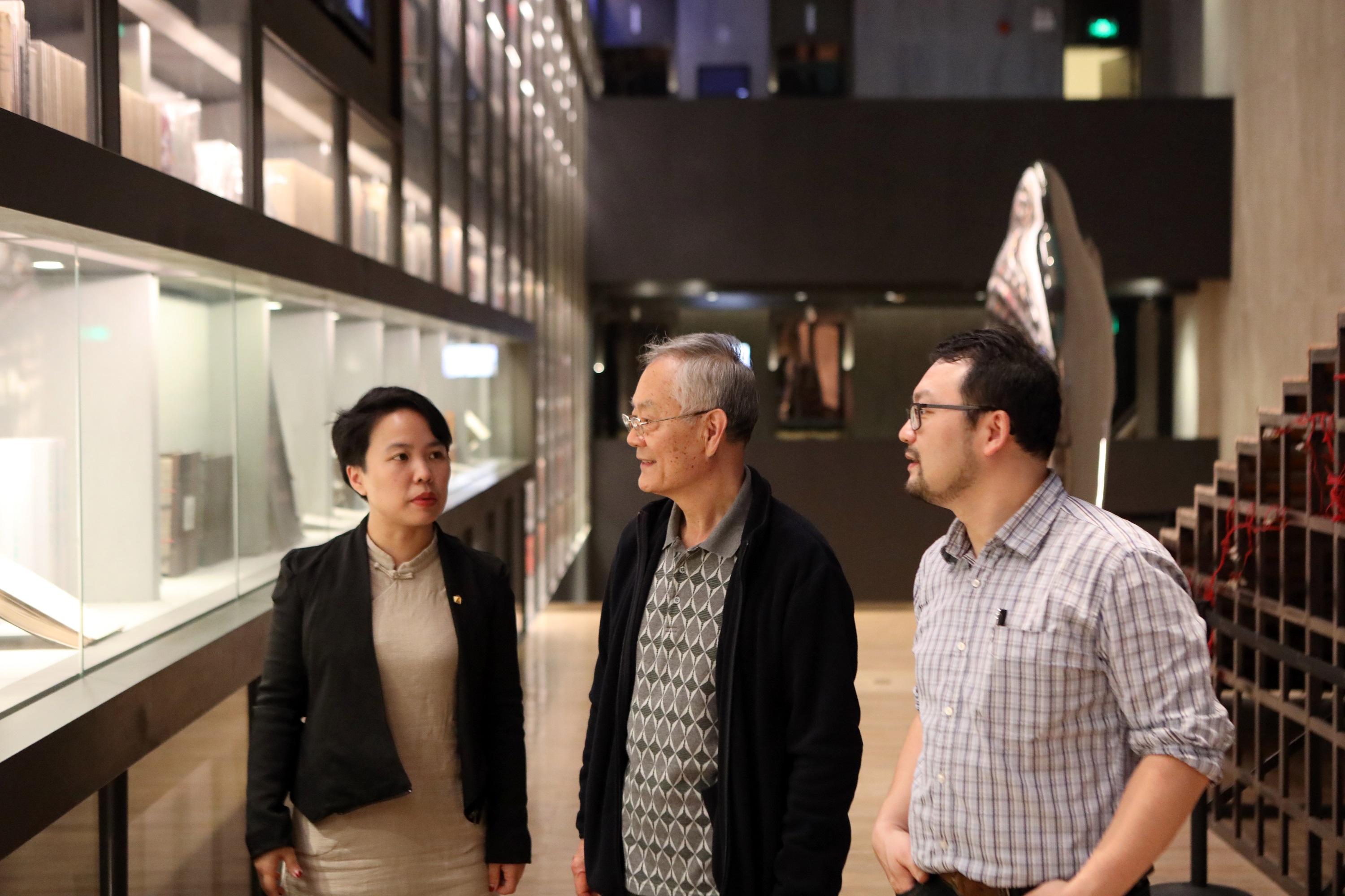 雅昌艺术读书会全新亮相:以书为媒,交流艺术