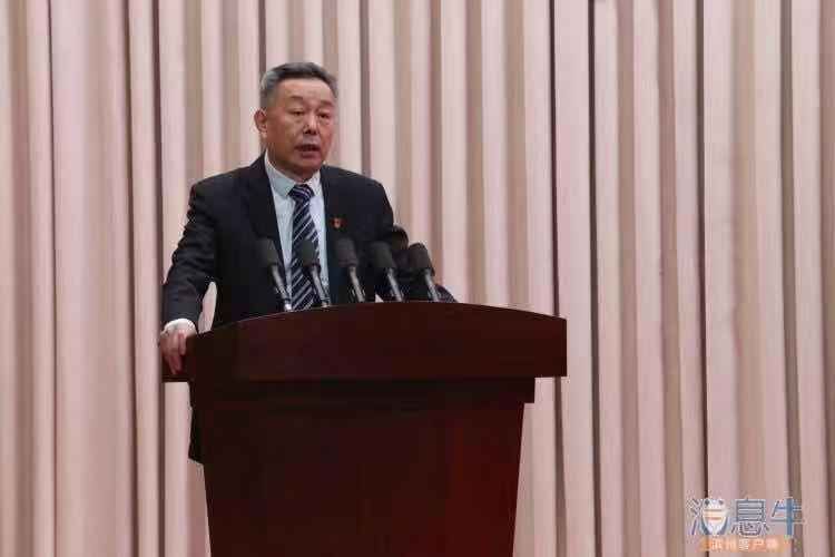 【年终“亮结果”】市政府发展研究中心：在决