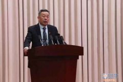 【年终“亮结果”】市政府发展研究中心：在决