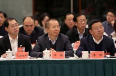 省人大代表汪海：聚焦专注领域 呼唤政策“搭梯”