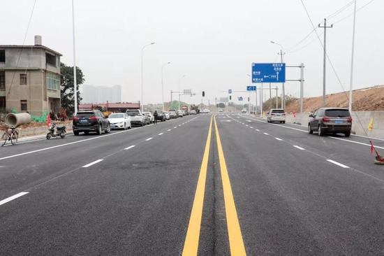 福州高新区大樟溪大道（江滨路）窗厦段通车