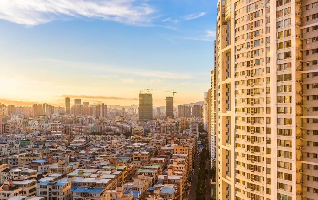 存量房时代来临,该买新房还是二手房?