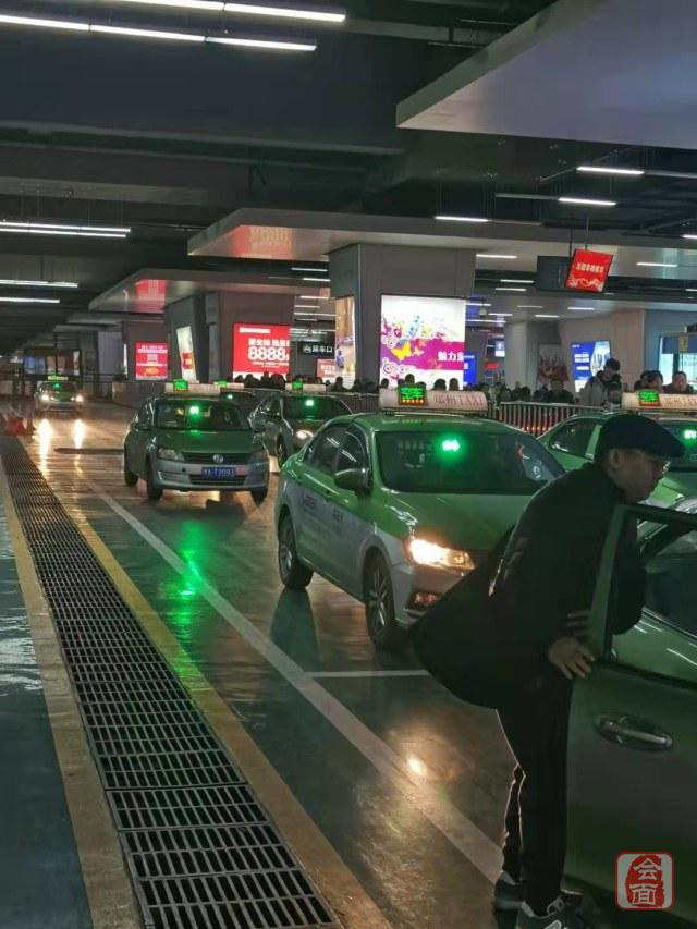 【2020郑春运】护航春运“回家路”！郑州出租汽车行业出“新招”