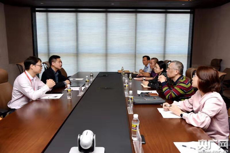 全国人大代表廖虹宇:海南税务落实减税降费政策，助力企业轻装上阵