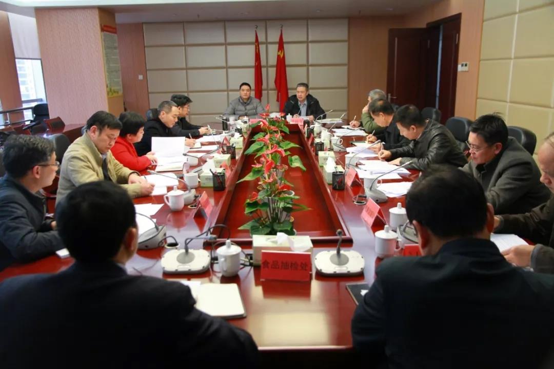 坚决落实打赢疫情防控阻击战指示，福建省市场