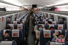 疫情下全民“宅”在家 中国消费引擎恢复性增长