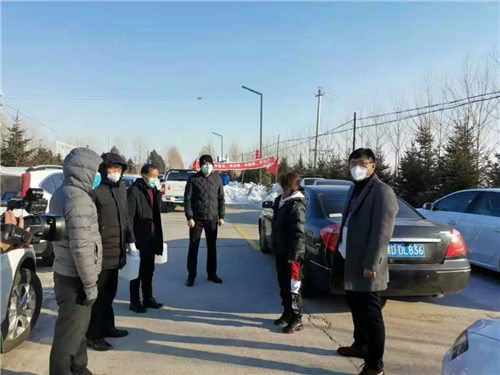 富锦市科协联合科技企业开展战疫情捐助活动