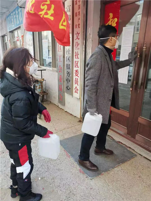 富锦市科协联合科技企业开展战疫情捐助活动