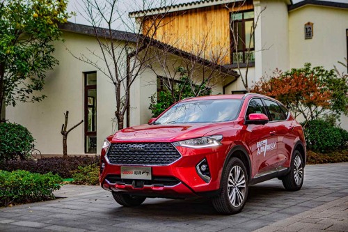 武汉再建10座方舱凝聚力量，哈弗F7推出暖心政策