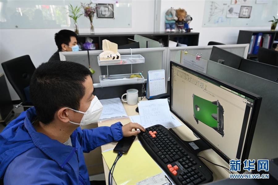 (来自经济前沿的故事·企业复工复产·图文互动)(3)“危机中发现新商机”——中国科技制造企业复工复产观察