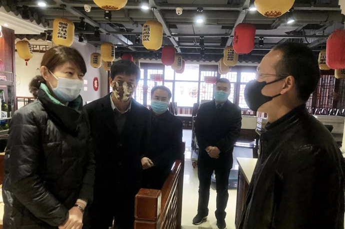 金艳调研“六小行业”恢复营业情况时要求 确保