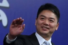 刘强东大放权，两月密集卸任8家公司高管