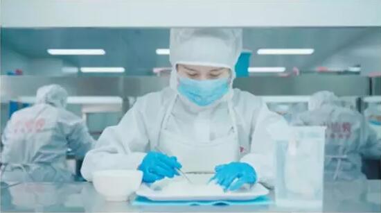 疫情期间，燕窝行业降幅高达96%，小仙炖为何逆