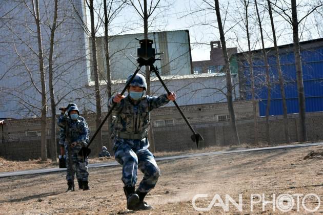 组图：练兵备战一刻不停！