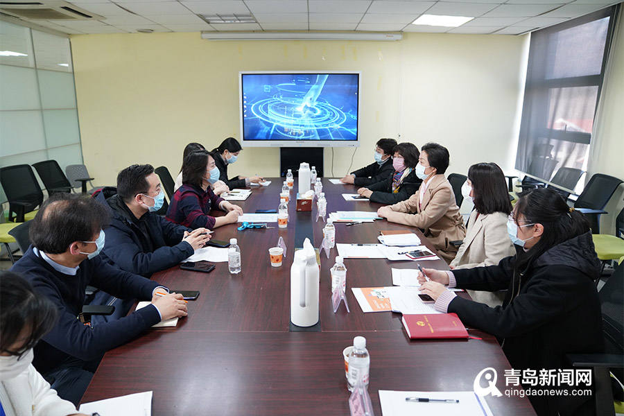 市妇联主席方妍调研慰问青岛新闻网 寄语编辑部