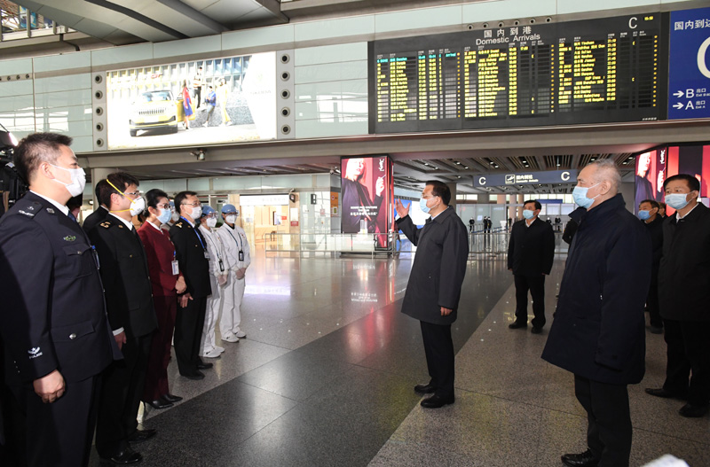 李克强考察首都国际机场和物流企业航空分拨中