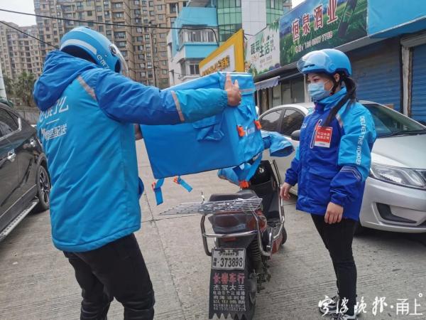 她是“外卖小哥”！今天讲述宁波街头这些女骑