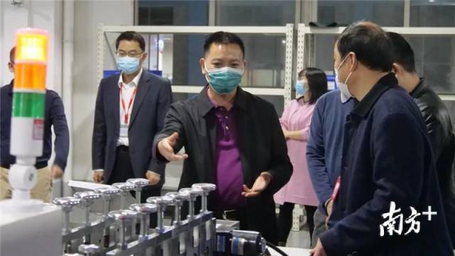 调研口罩及设备生产企业，万江将打造东莞口罩产业“试验田”