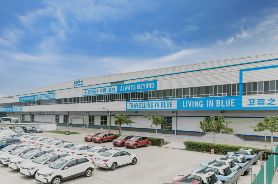 是谁，在点亮新能源汽车科技之光？