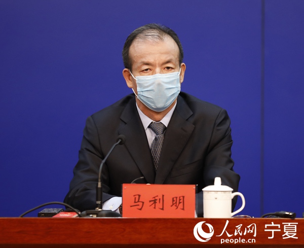 疫情防控工作新闻发布会｜宁夏总工会总工会开展网上“春风行动”帮助企业复工复产