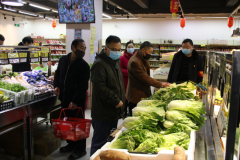 万源市市场监管局大竹监管所集中销毁一批过期