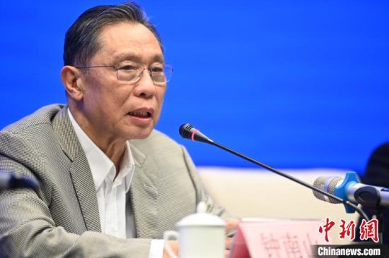 中国工程院院士钟南山 陈骥旻 摄 中国工程院院士钟南山 陈骥旻 摄