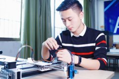 怎样成为名企炙手可热的人才？传智专修学院给