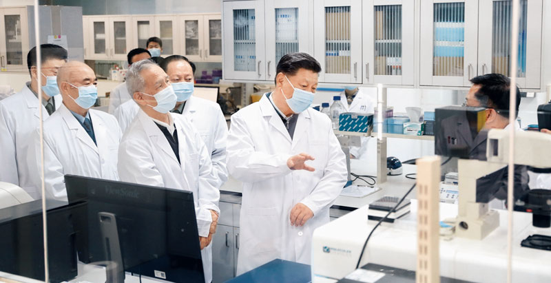 习近平：为打赢疫情防控阻击战提供强大科技支