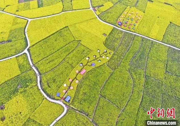 电影《战旗飘飘》成都开拍 制定严格措施做好防护
