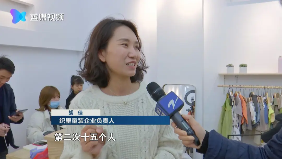 在磨难中成长 从磨难中奋起丨东边不亮西边亮