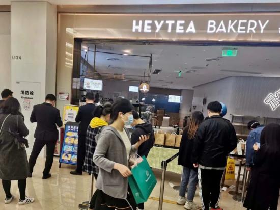 近30个商场营业至晚9点 还有鄞州10大商场＂超级大