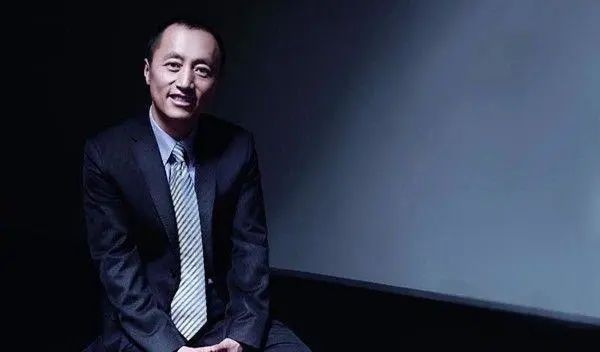 房地产，依然是最有钱行业？报告传递信号，套现地产大佬也最多！