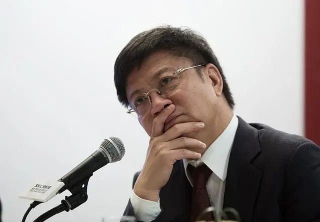 房地产，依然是最有钱行业？报告传递信号，套现地产大佬也最多！