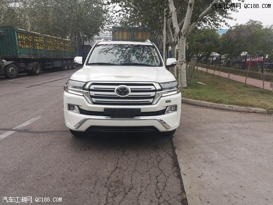 宝马X8大型轿跑SUV渲染图 2022年开售