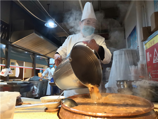 西华试点推进餐饮行业有序恢复堂食