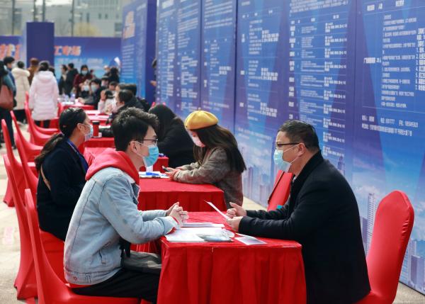 宁波今年将推出七大行动 吸引13万青年英才来甬