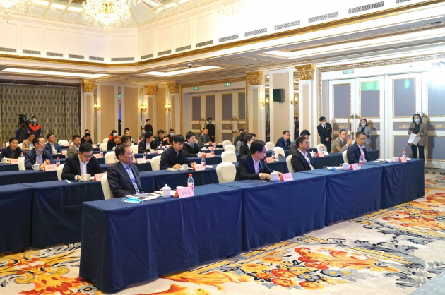 首届宁波奉化招商云峰会圆满成功 融象咨询助推