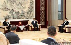 南宁万有国际旅游度假区项目开工 鹿心社陈武会