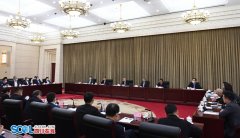 坚定信心、共克时艰！19位企业家代表受邀与省长