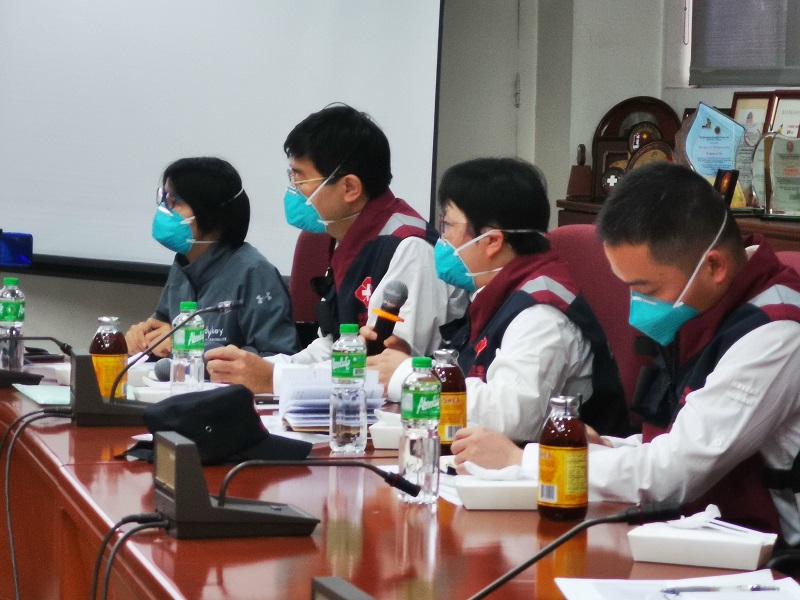 ？中国抗疫医疗专家组走访菲华社会最大医院并现场交流指导