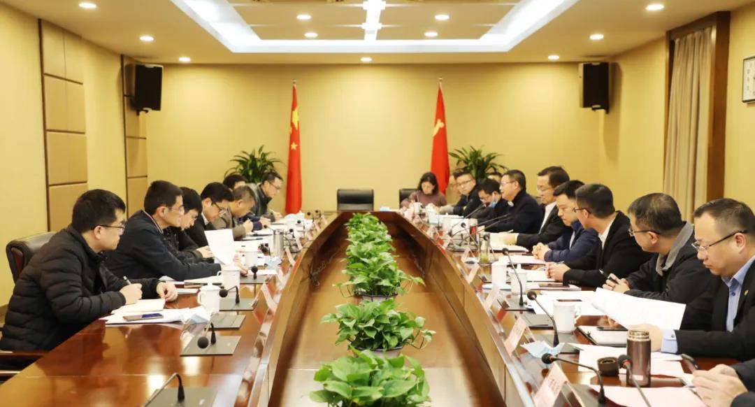 鹿城区委书记姜景峰与服务团一行就鹿城统计工